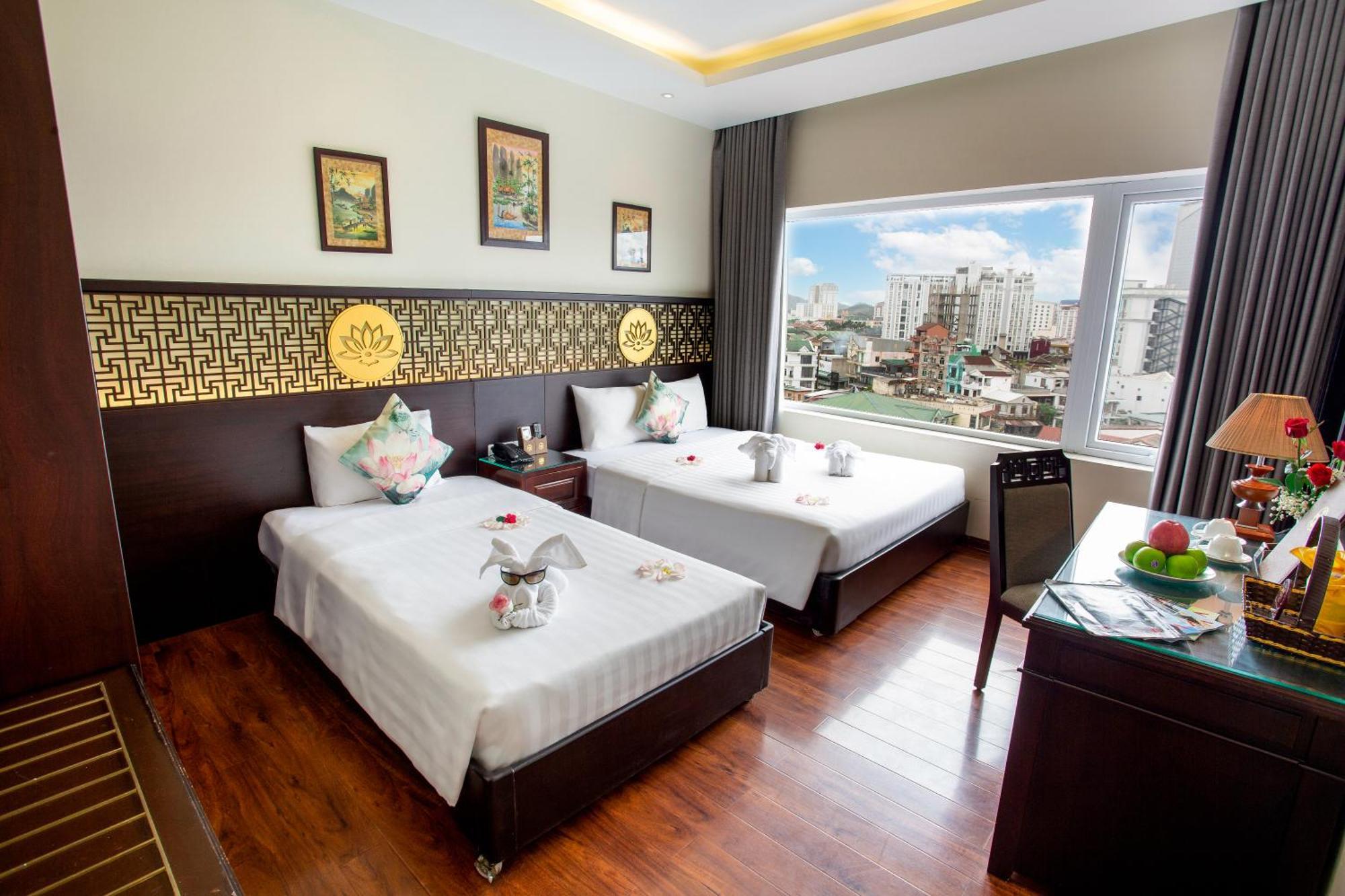 Thanh Lich Hue Hotel Buitenkant foto